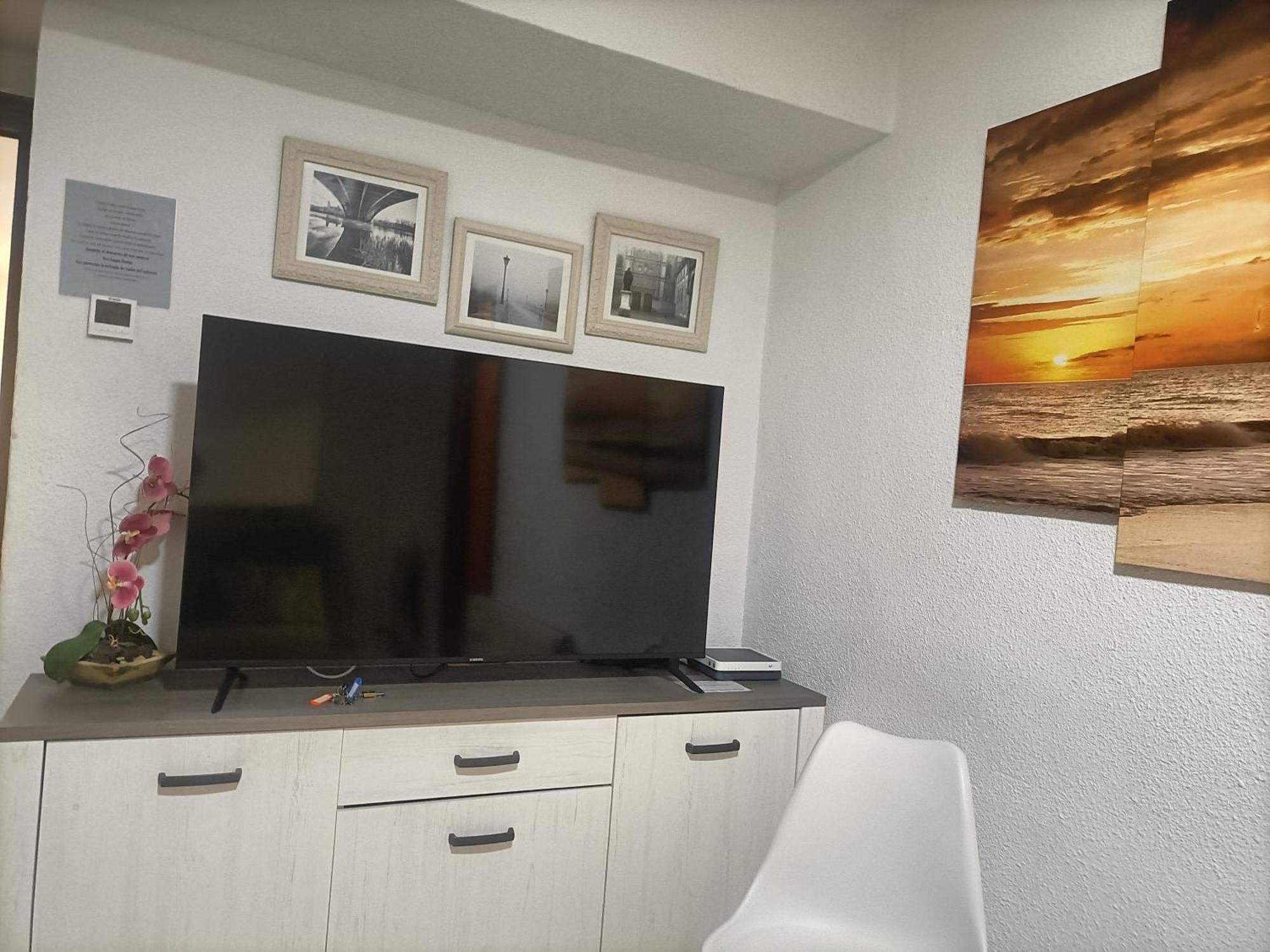 Apartamento Espacioso Frente Al Corte Ingles Con Plaza De Garaje Gratis - Vu75 Salamanka Exteriér fotografie